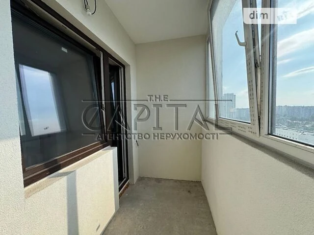 Sale of 3-room apartment 80 sq. m. on Andriy Verkhoglyada St. 2A • I