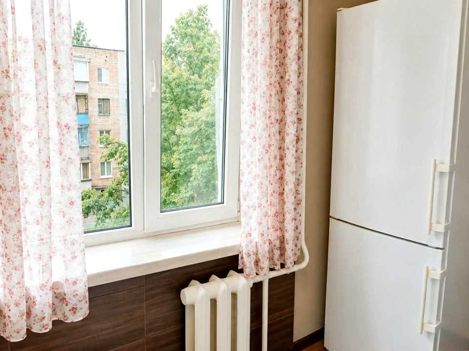 Квартира. Київ, Жуля Верна бульв. (Ромена Роллана)