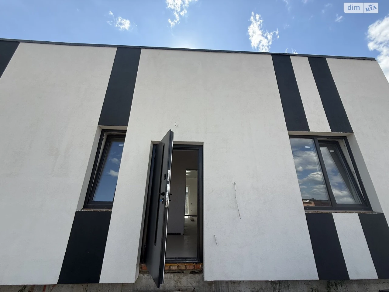 Townhouse for sale