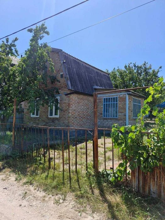 Продам мальовничу дачу 10 соток