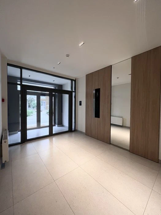 No % Sale 130 m2 3-room apartment in the club residential complex Illinsky House Podi