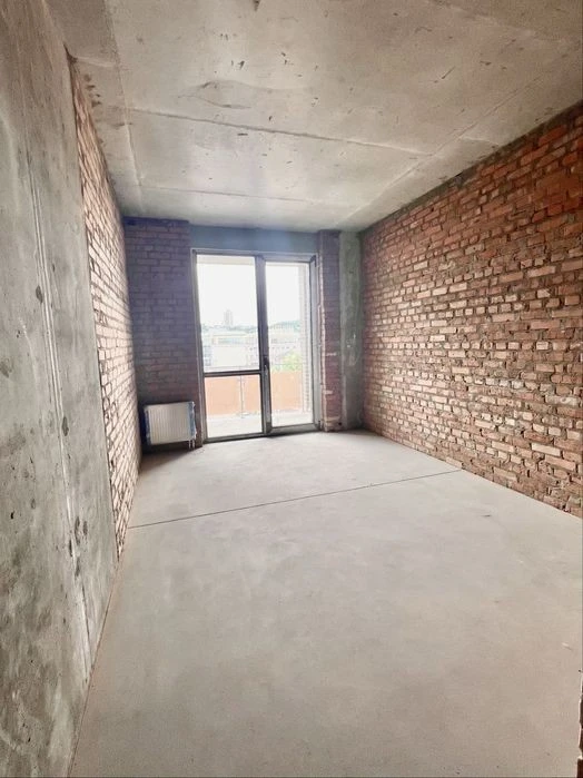 No % Sale 130 m2 3-room apartment in the club residential complex Illinsky House Podi