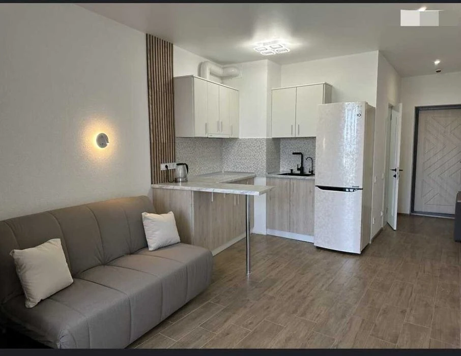 Продам шикарную квартиру студию с ремонтом в центре в ЖК Аква