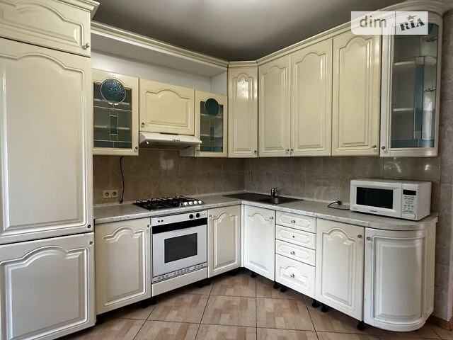 Sale of 2-room apartment 72.3 sq. m. on Andriya Golovka street 12 • ID