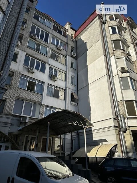 Sale of 2-room apartment 72.3 sq. m. on Andriya Golovka street 12 • ID