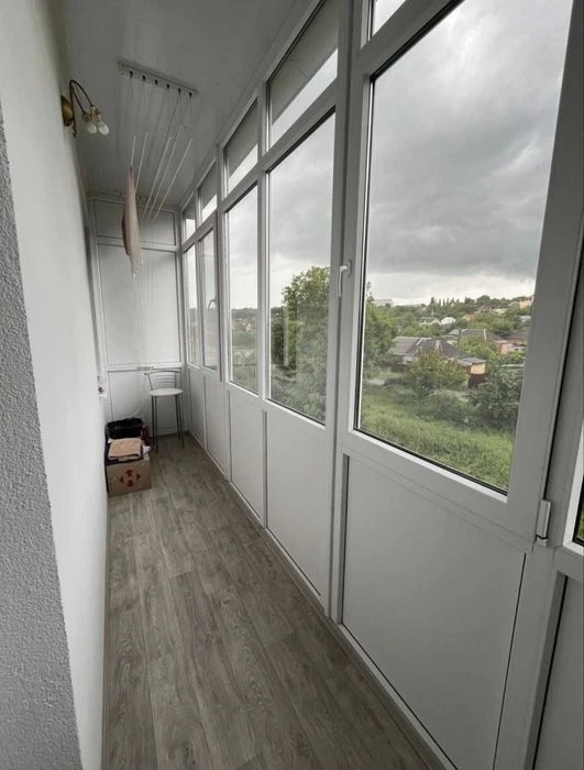Spacious 2-room apartment for sale in the residential complex "Zhuravlivskyi"