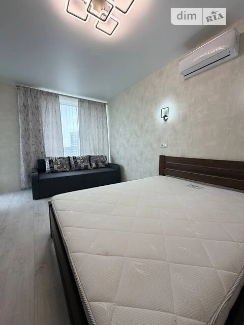Sale of 1-room apartment 41.6 sq. m. on Osokorska Street 2A, apt. 894