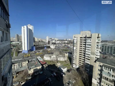 For sale Apartment Livoberezhnyy Massiv