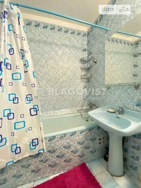 For sale 2-room apartment 65 sq. m. on Gogolivska Street 36/40 • ID 3