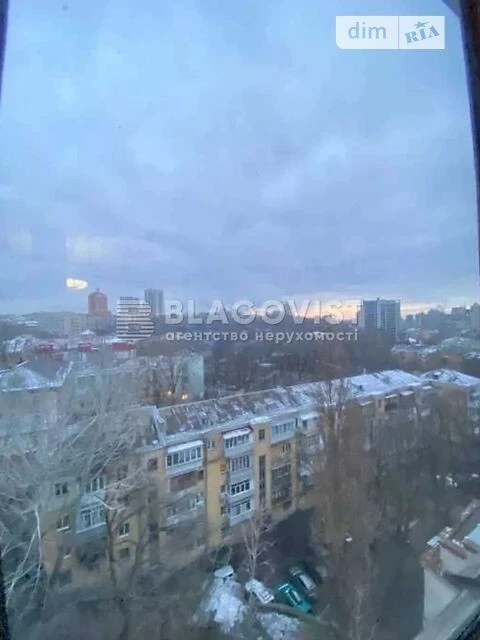 For sale 2-room apartment 65 sq. m. on Gogolivska Street 36/40 • ID 3