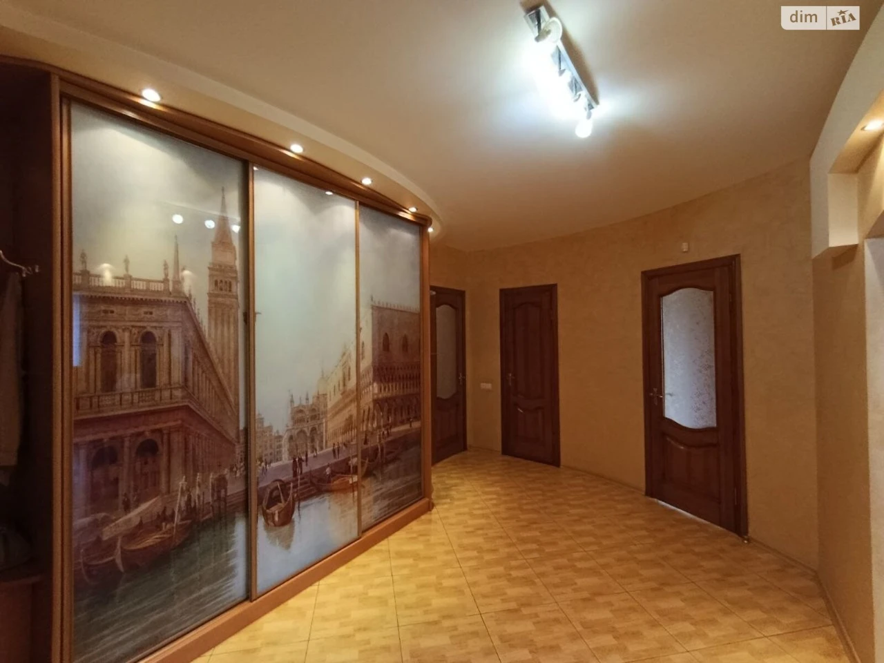 Продаж Квартира Центр