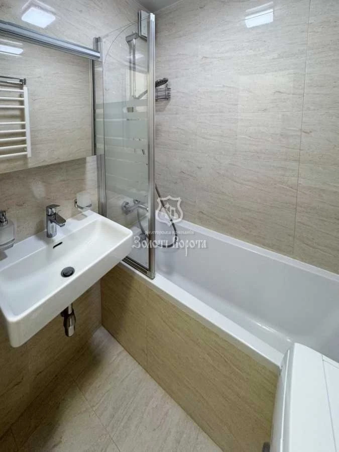 3-room apartment for sale 68.3 m², Obolonskyi Avenue, 13