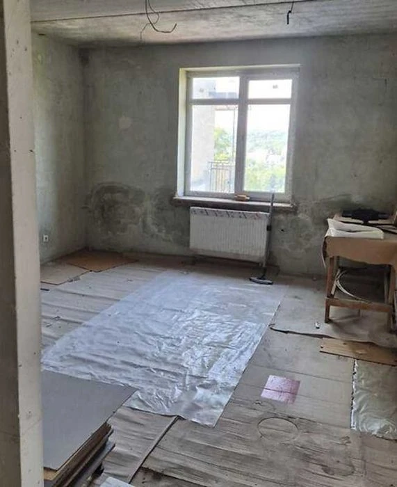Продаж 3-к. квартири ДВОРІВНЕВА 144/70/33м² вул.Глинянський
