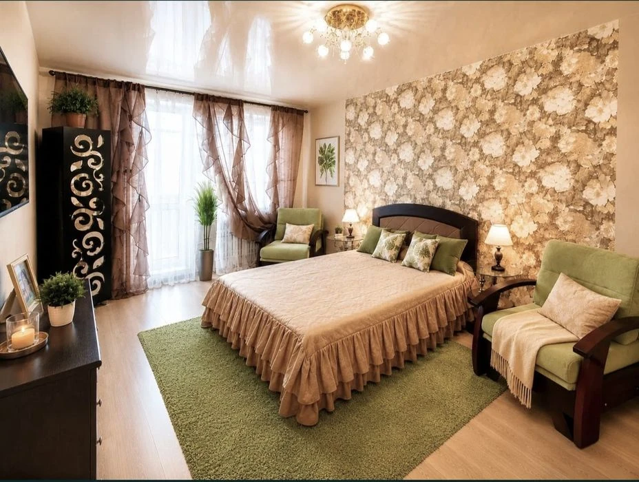 Selling a renovated two-room apartment in Kholodnaya Gora.