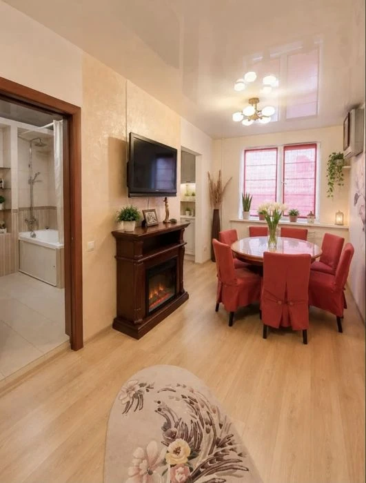 Selling a renovated two-room apartment in Kholodnaya Gora.