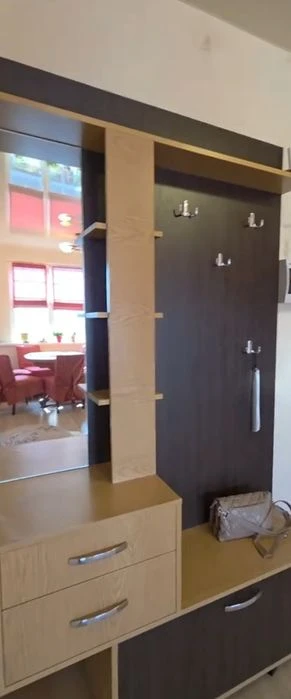 Selling a renovated two-room apartment in Kholodnaya Gora.