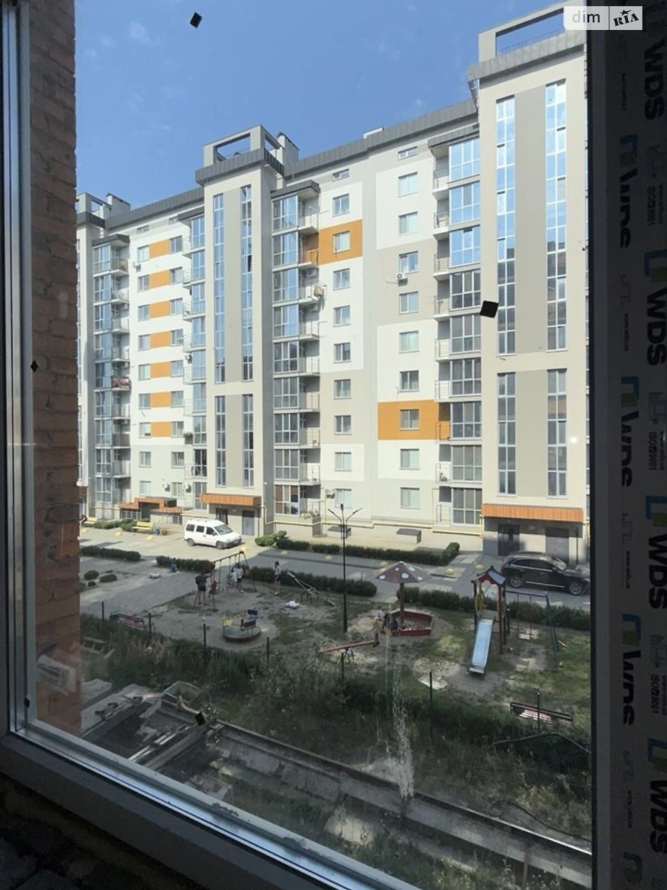 Продаж Квартира Виставка