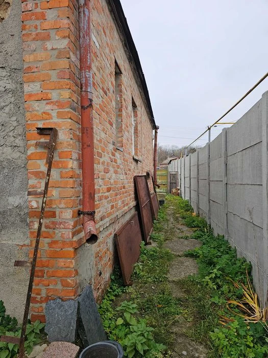 Sale of 1/2 part of the house Zalyutino