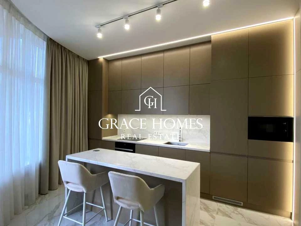 Apartment. Kyiv, Mykhayla Boychuk St. (Kikvidze)