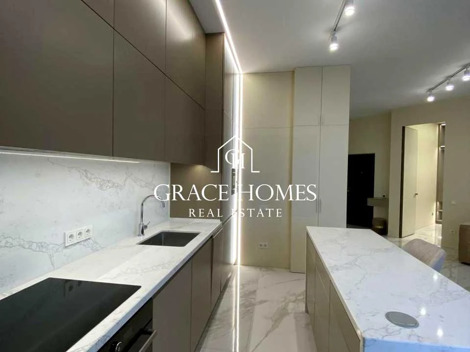 Apartment. Kyiv, Mykhayla Boychuk St. (Kikvidze)