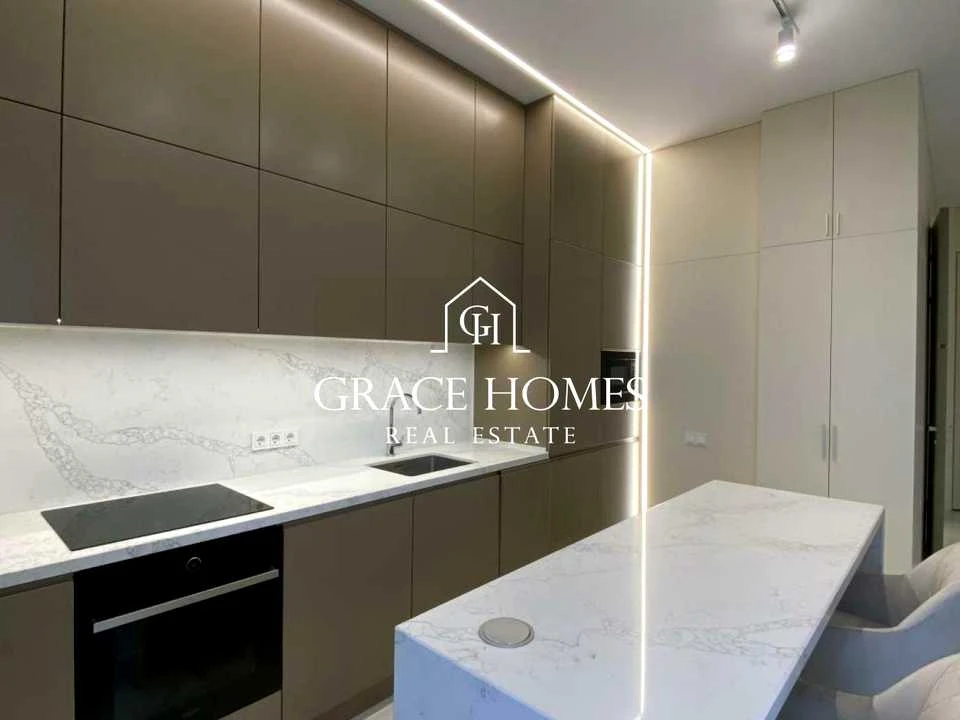 Apartment. Kyiv, Mykhayla Boychuk St. (Kikvidze)