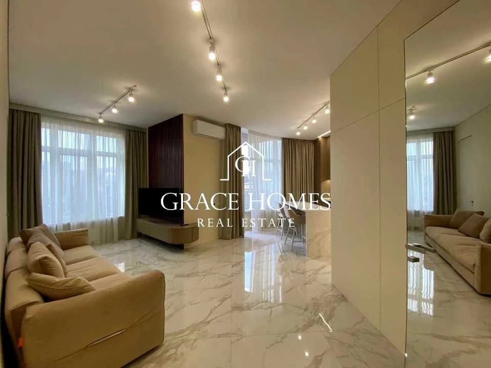 Apartment. Kyiv, Mykhayla Boychuk St. (Kikvidze)