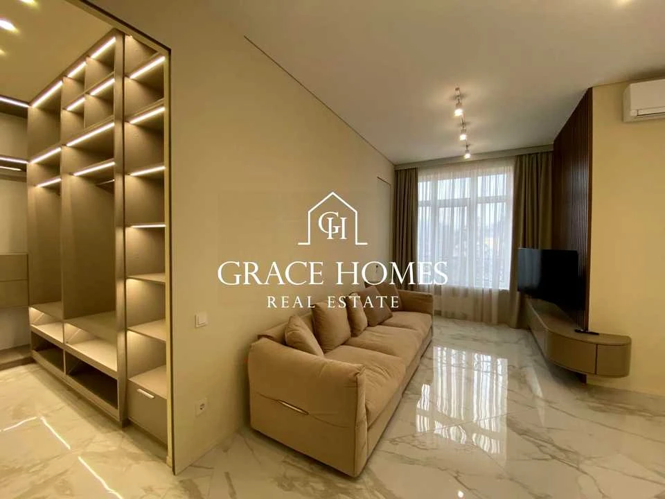 Apartment. Kyiv, Mykhayla Boychuk St. (Kikvidze)