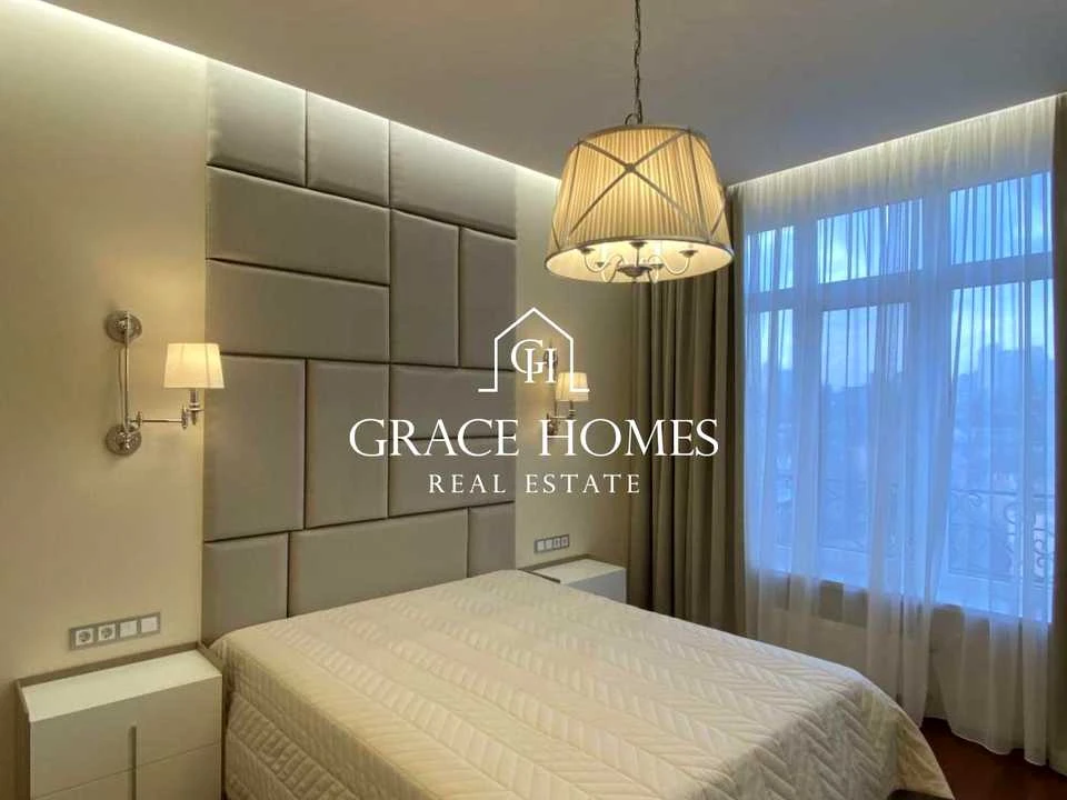 Apartment. Kyiv, Mykhayla Boychuk St. (Kikvidze)