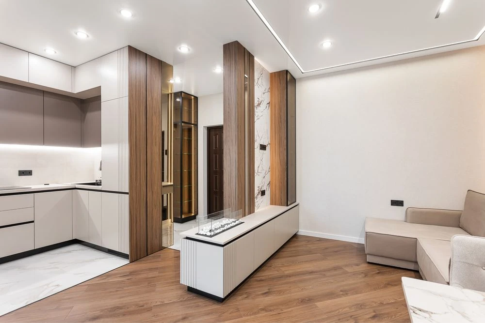 Продам СВОЮ трехкомнатную квартиру в доме 68Жемчужина, есть реновация.