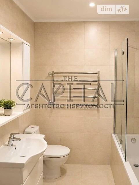 Продаж 2к квартири 102 кв. м на вул. Ахматової Анни 22 • ID