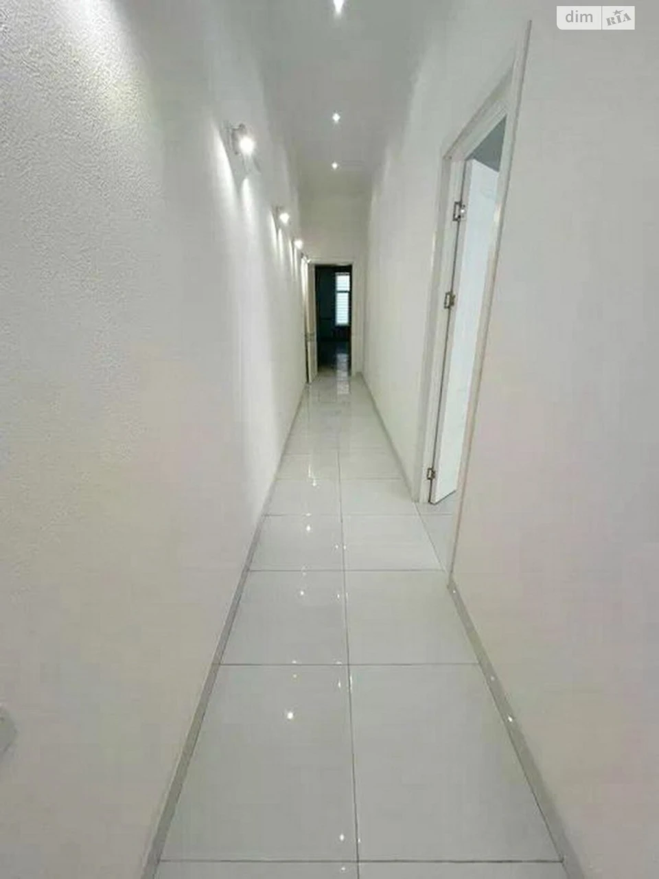 Продажа квартир Приморский.