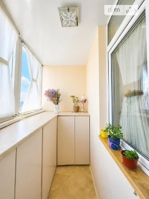 Sale of 4-room apartment 134 sq. m on Voskresenska Street 14B • ID