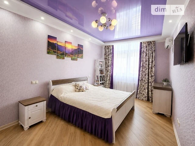Sale of 4-room apartment 134 sq. m on Voskresenska Street 14B • ID