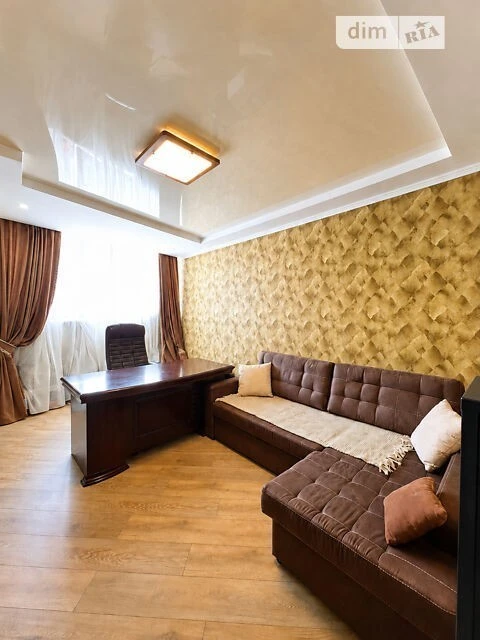 Sale of 4-room apartment 134 sq. m on Voskresenska Street 14B • ID