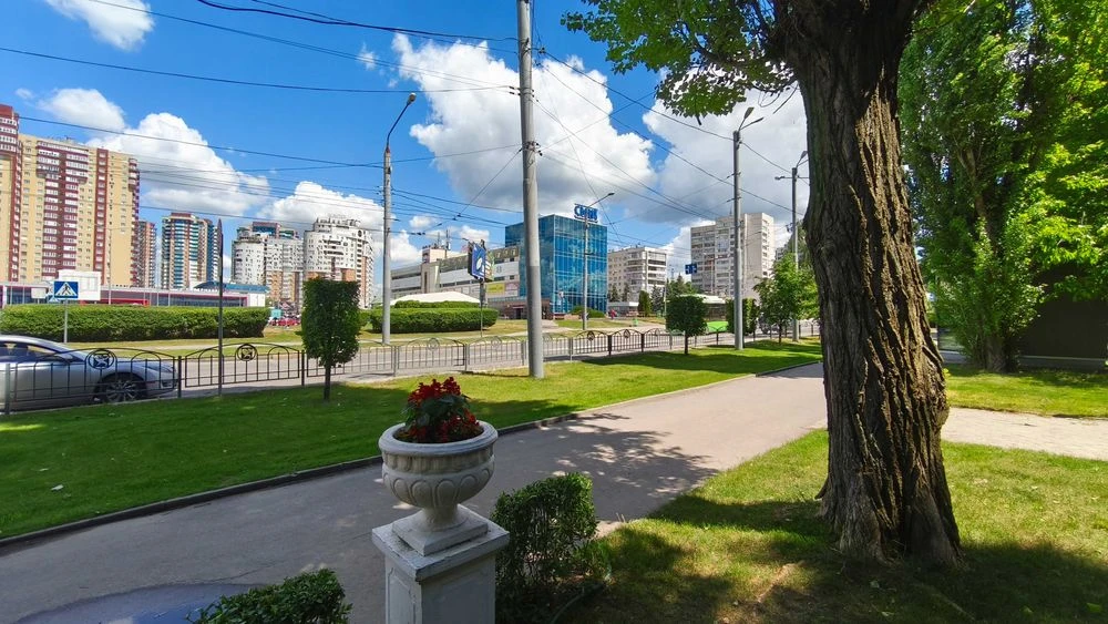 Sale of an enlarged one-room apartment 100 meters from the metro station "23"