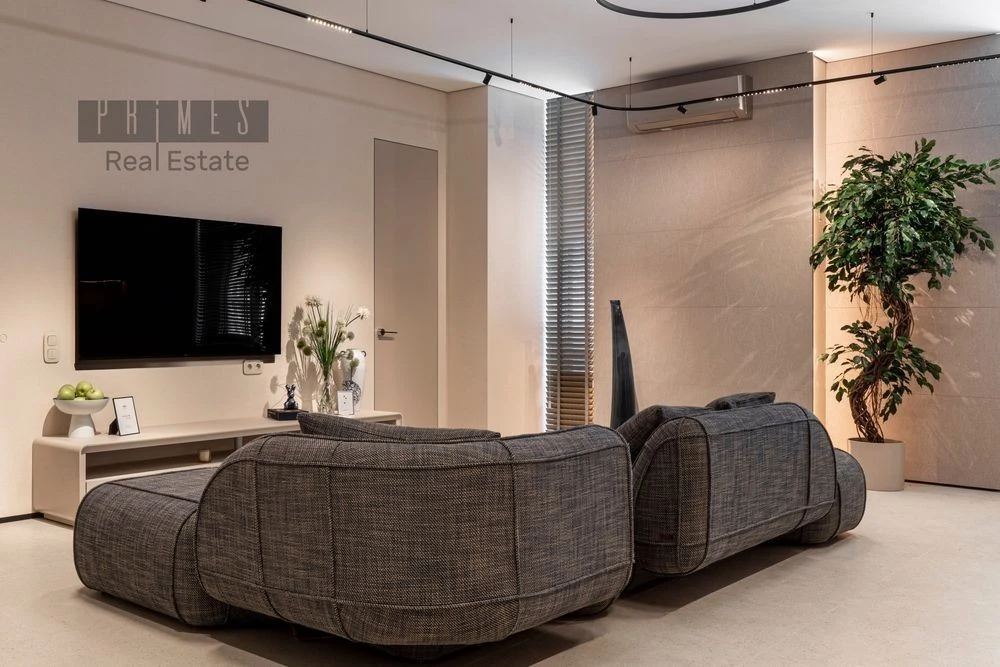 Apartment 101m2, 3 bedrooms, residential complex Novopecherskie Lypky (Andriy Ve