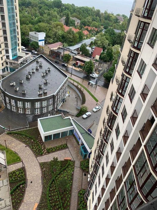 Продажа 1 комнатной квартиры ЖК Аквамарин/16 ст.