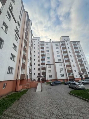 ЗДАНА з документами 2к 3 поверх | район Метро | комунікації