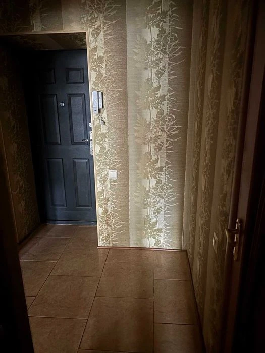 (3) Продам 1-комнатную квартиру на Киевской 0691