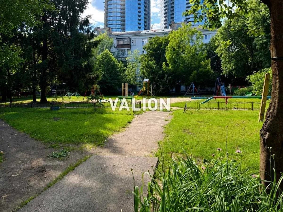 2-room apartment for sale 62 m², Mykola Raevskoho St., 2