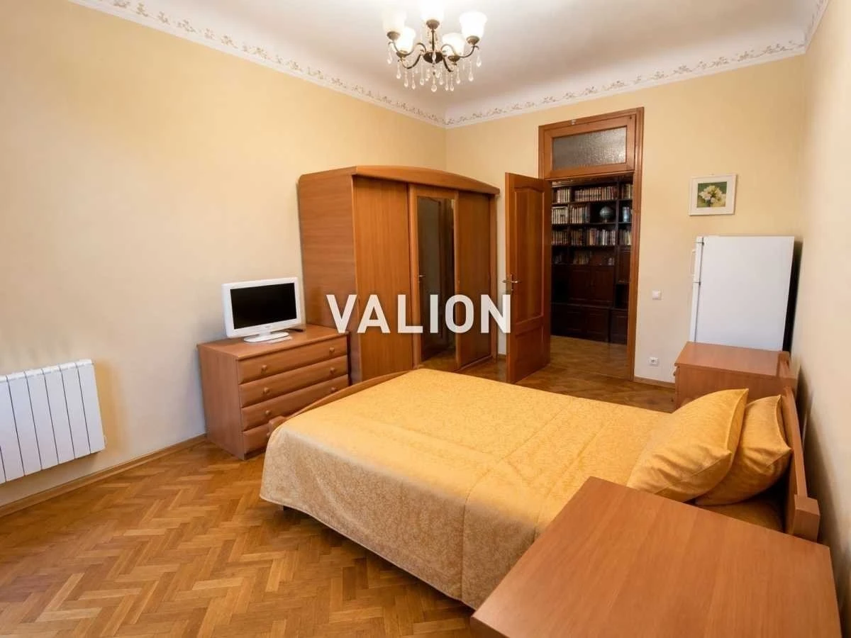 2-room apartment for sale 62 m², Mykola Raevskoho St., 2