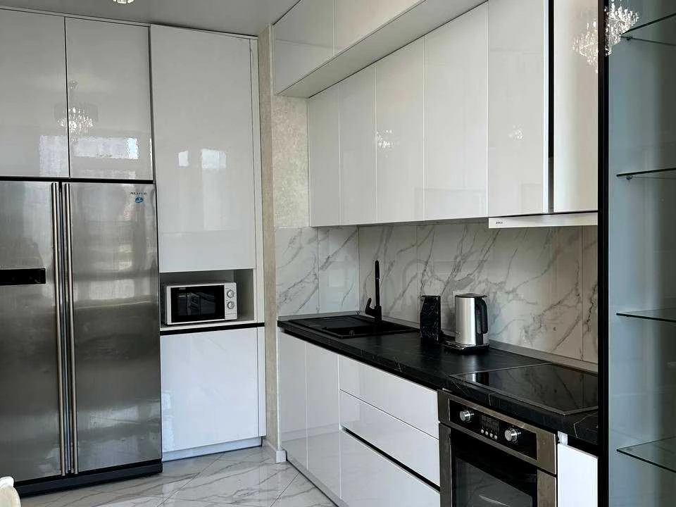 Apartment. Odesa, Genuezka St.
