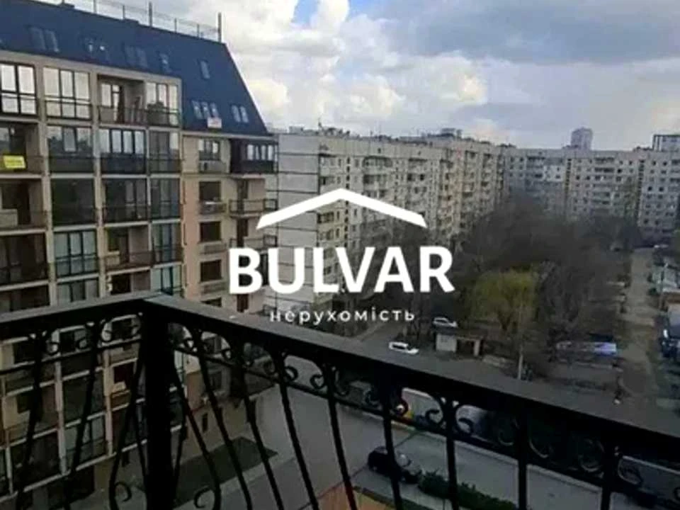 Apartment. Kharkiv, European St. (Novgorodska)