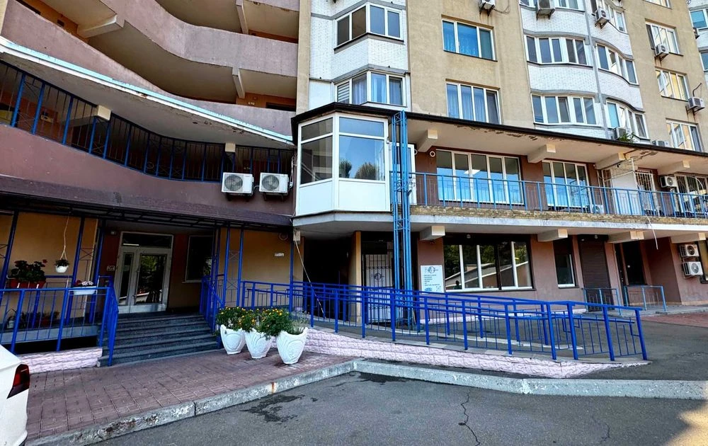 No commission 2 room apartment 99.7m2 Bazhana 1m Darnytskyi Pozn