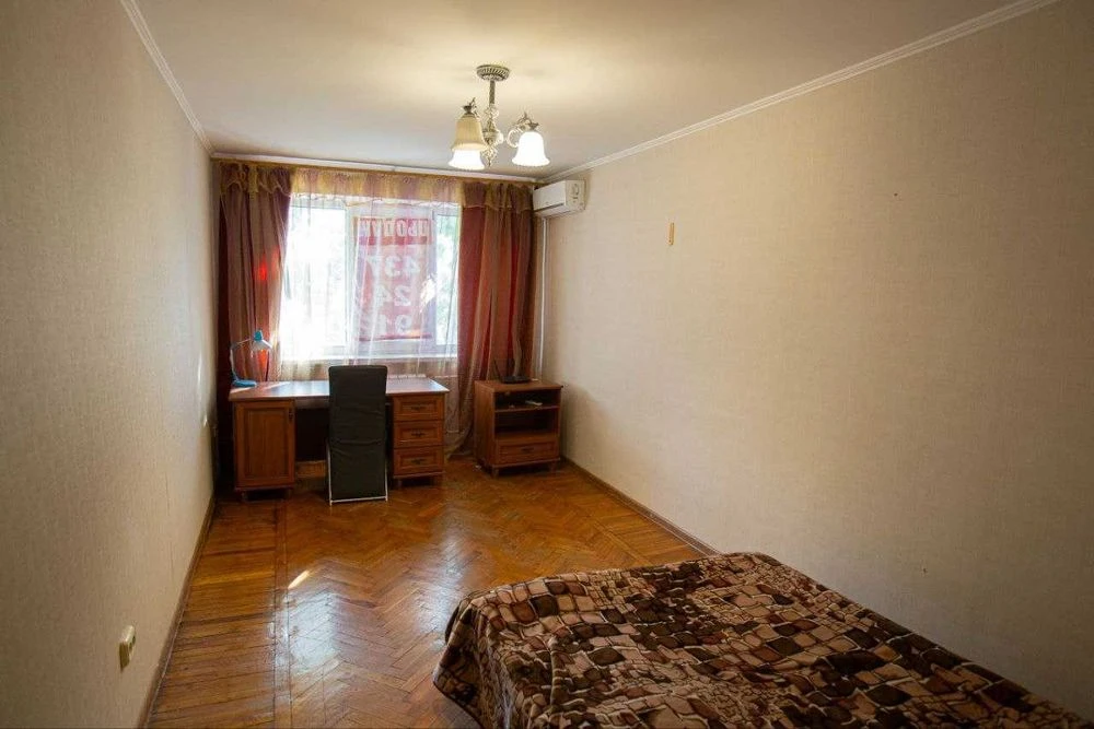 Продам 2 ком. квартиру р-н.