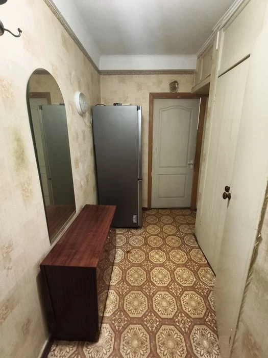 2к. квартира. Ул.Полякова. 4/5 этаж.