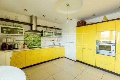 Apartment for sale, Urlivska St., Darnytskyi district