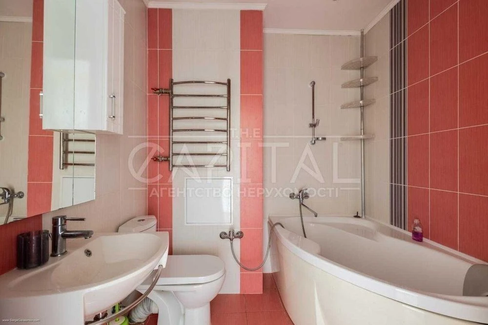 Apartment for sale, Urlivska St., Darnytskyi district