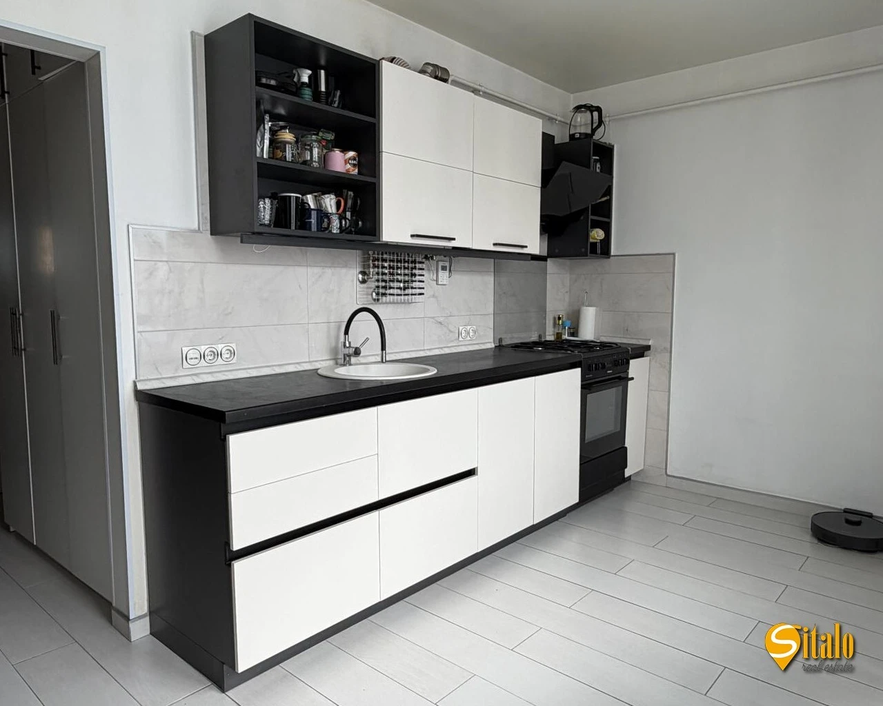 For sale: 1-room apartment, 51 m², Centralnaya St., 21A