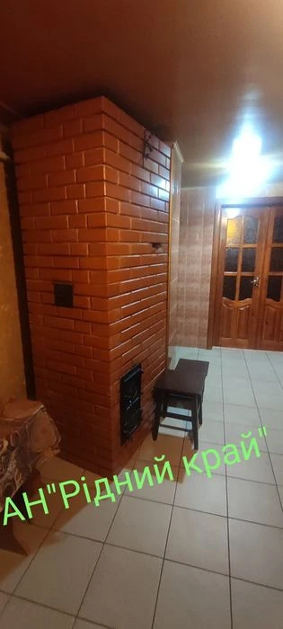 Продамо капітальний 2й поверховий, добротний, цегляний  буди